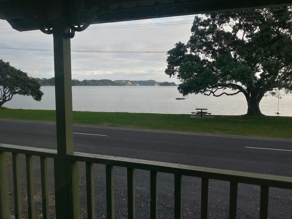 Отель Oamaru Bay Tourist Park Coromandel Номер фото